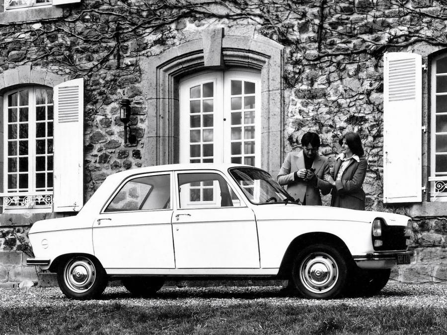  Peugeot 204 1965 года  (фото 10 из 12)